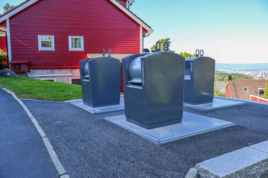 Avfallshåndtering - Nytt uteområde i borettslag i Oslo - jobb utført av Guthorm Hoff AS - Foto essDesign