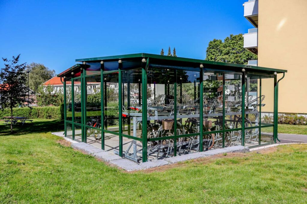 Sykkelparkering i borettslag i Oslo - anleggartnermester utført av Guthorm Hoff AS
